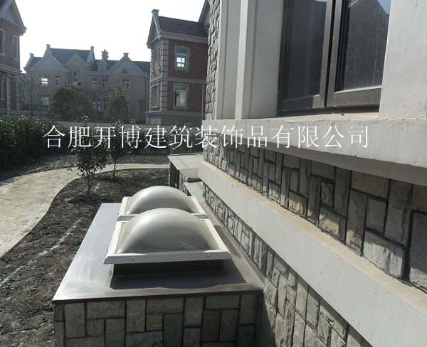 小區(qū)大門通道采光天窗
